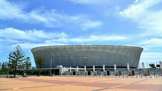 南非开普敦的绿点球场是南非世界杯时期的主要场馆。整个球场坐落
