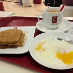Old Airport Road Food Centre User Photo