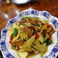 舌尖九华 User Photo