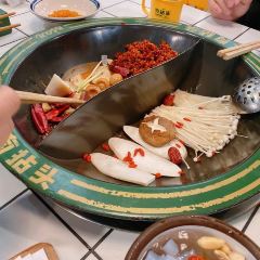 有拈头成都市井火锅(龙港店) User Photo