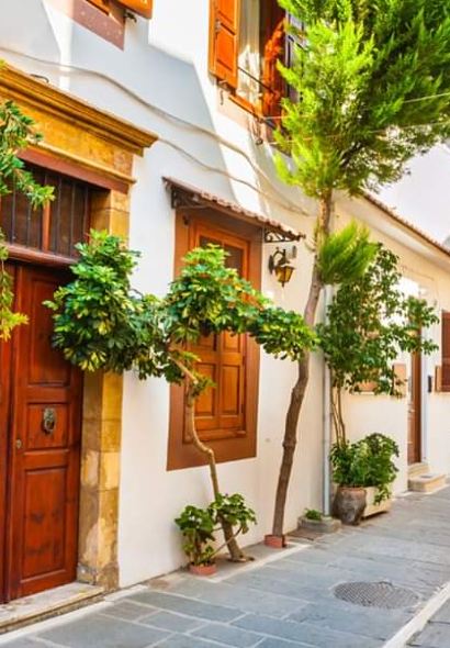 PRIMA PLORA Οrganic Restaurant & Wine Bar - Rethymno