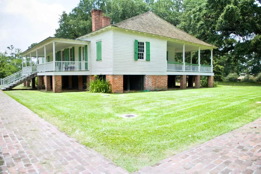 Magnolia Mound Plantation