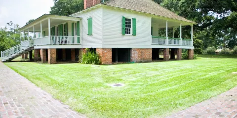 Magnolia Mound Plantation