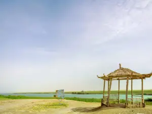 Yuhu Lake