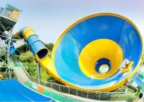 加勒比海水上樂園