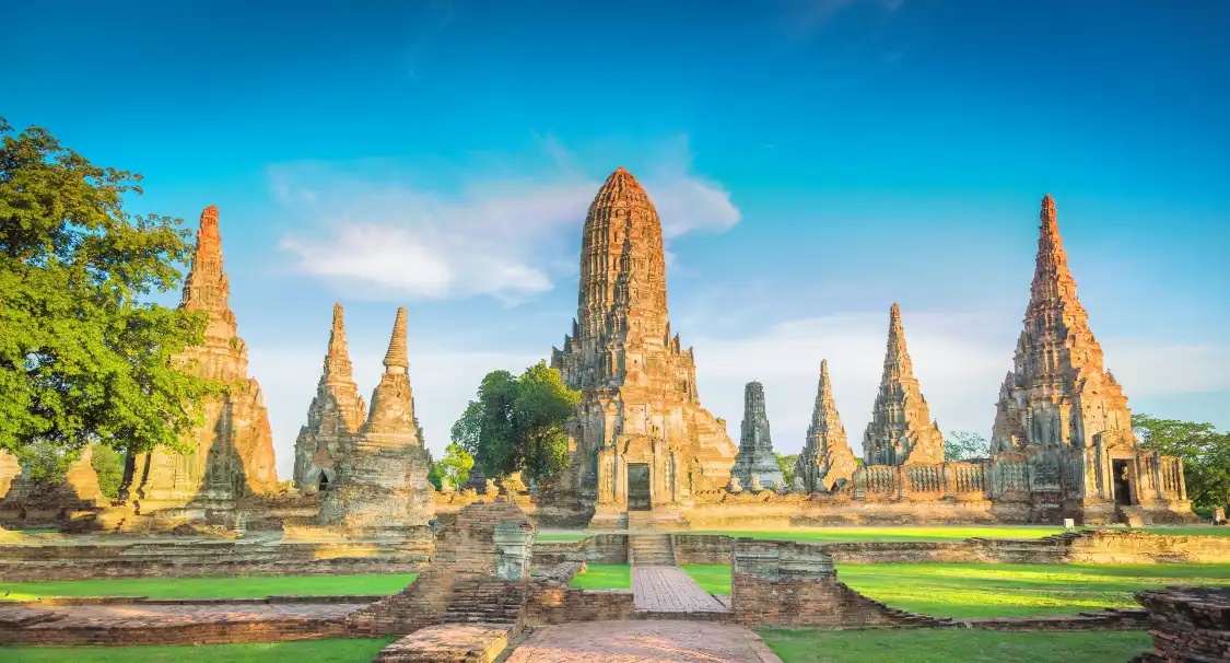 Các khách sạn gần Wat Phra Mahathat