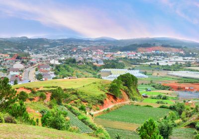 Lac Duong District