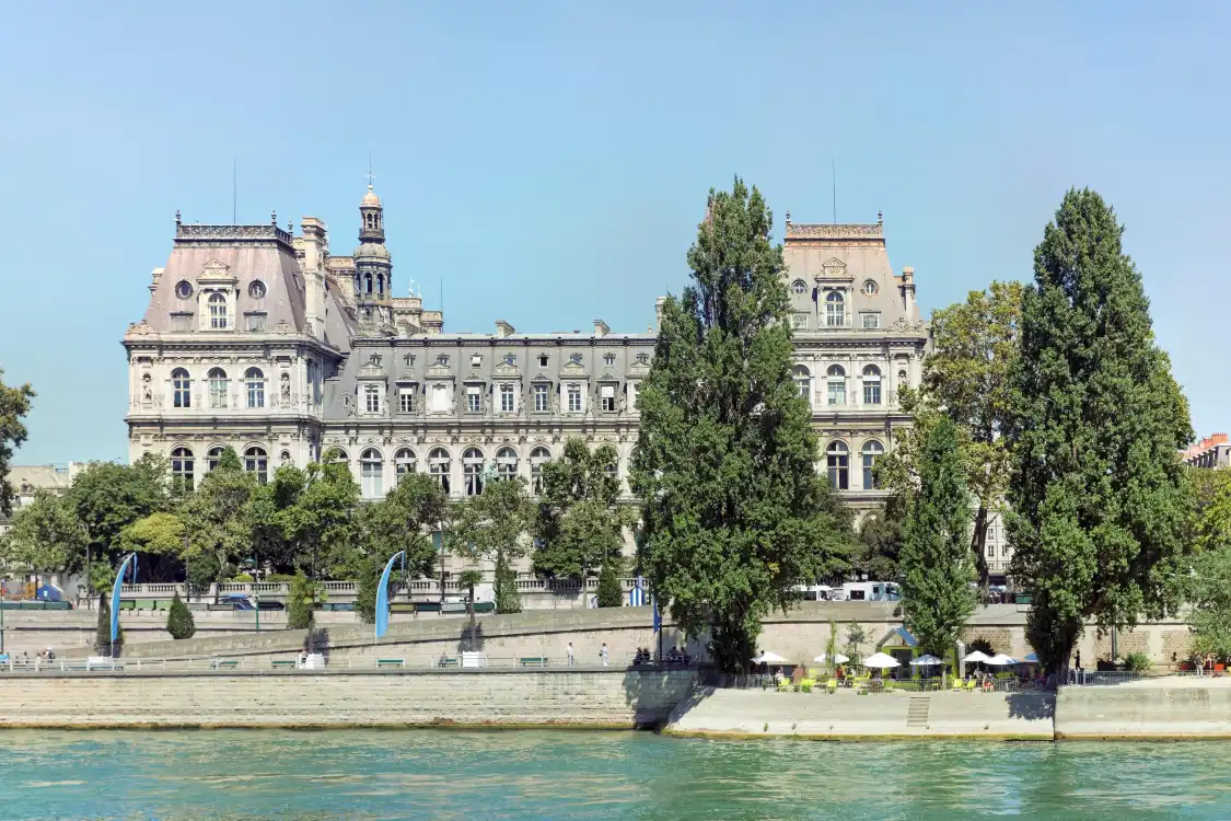 Hotels near Paris Plages