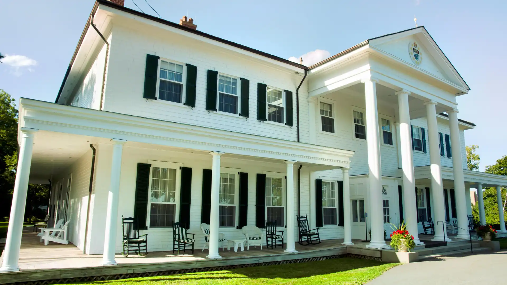 Hotels near Government House