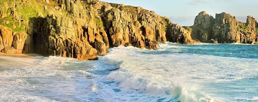 Pedn Vounder Beach