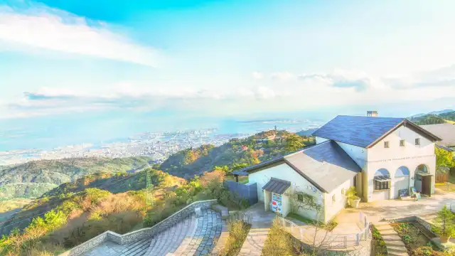 六甲山周辺のホテル