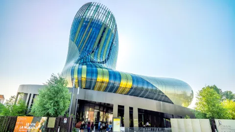 Cité du Vin attraction in บอร์กโดซ์
