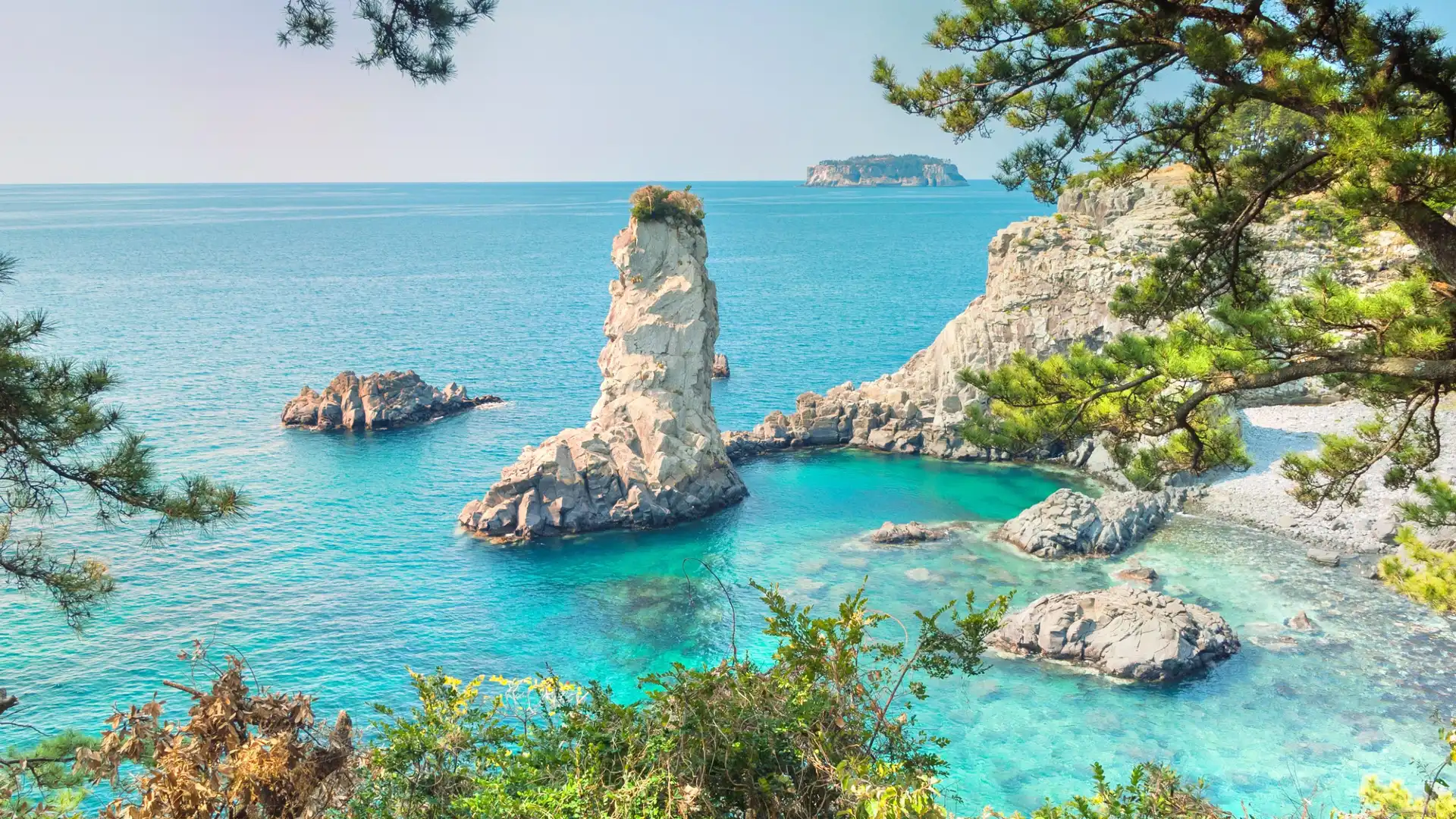 Hotels near Oedolgae Rock