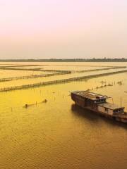 Yangcheng Lake