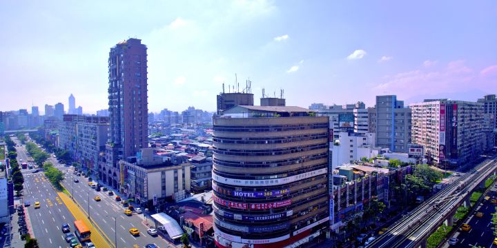 Zhongxiao E Rd