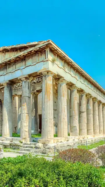 Hotels near Temple of Hephaestus