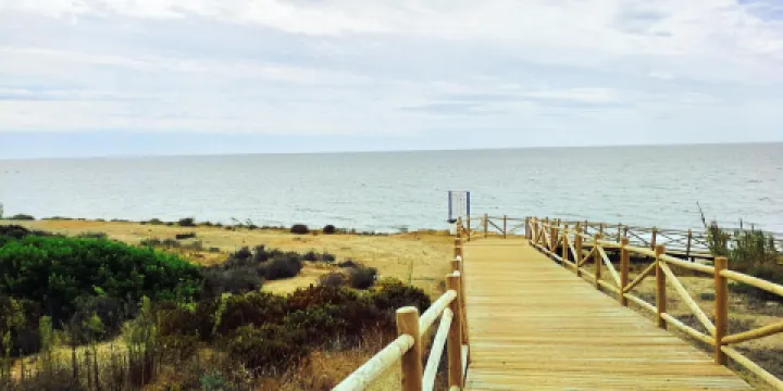 Puerto Cabopino beach & marina