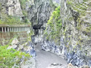 Taroko Swallow Grotto Trail