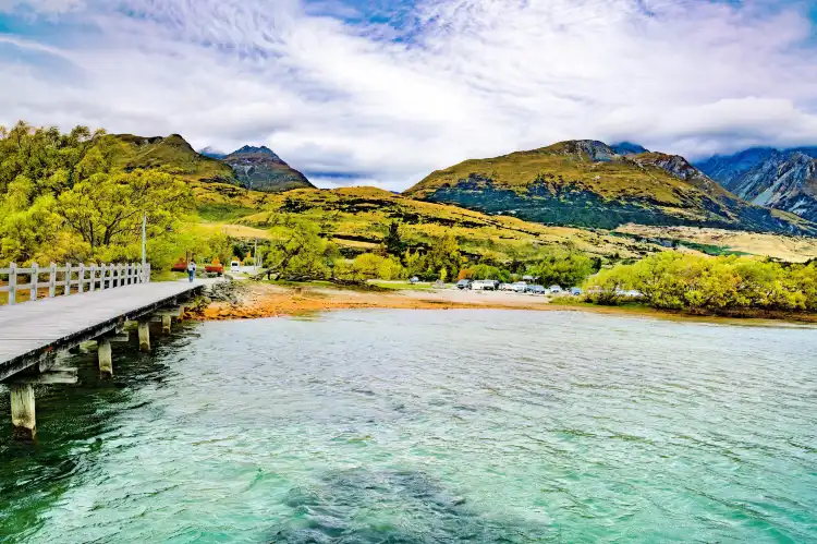 Hotels in Glenorchy