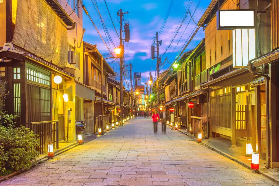 Shinbashi-dori