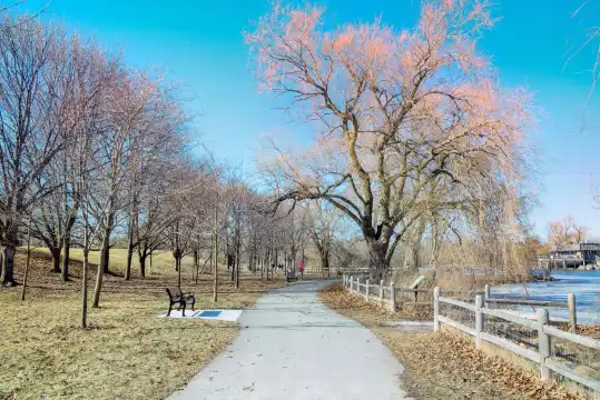 ユニオンビル周辺のホテル