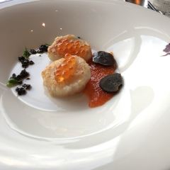 Tin Lung Heen User Photo