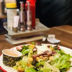 Tubestation站点比萨(TX淮海剧汇店) User Photo