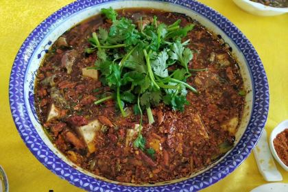 Pangdajiehuangladingyuzhuang (xinjin)