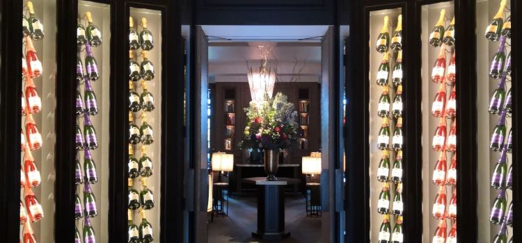 The Carriage House Restaurant