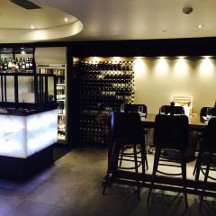 Eight Restaurant 여행 사진