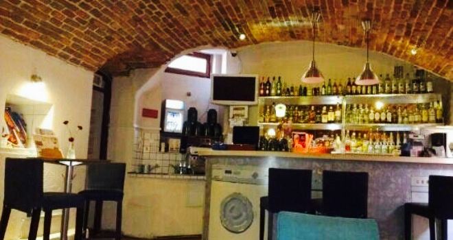 Frania Cafe