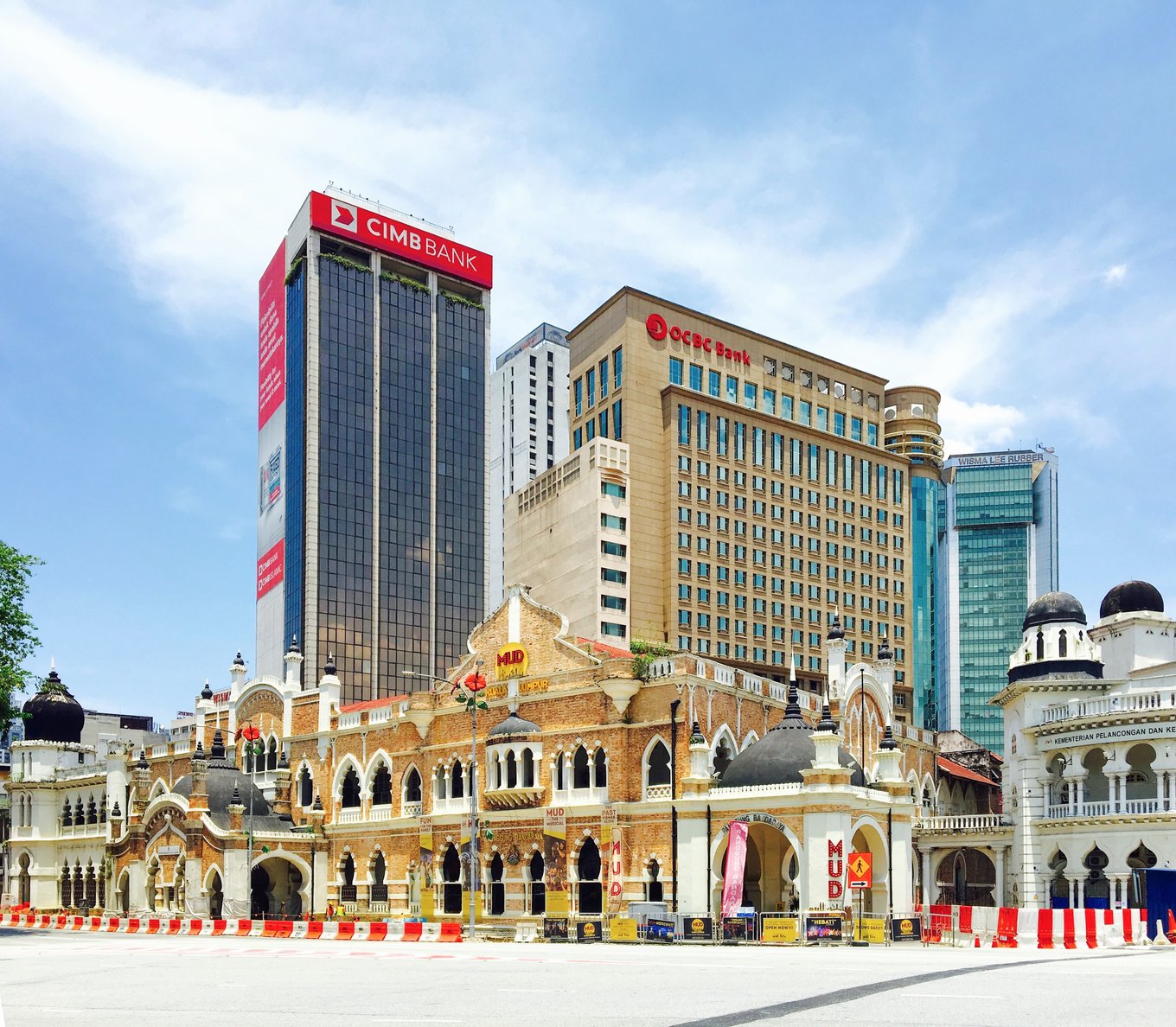 Masjid Jamek Alam Shah Travel Guidebook Must Visit Attractions In Kuala Lumpur Masjid Jamek Alam Shah Nearby Recommendation Trip Com