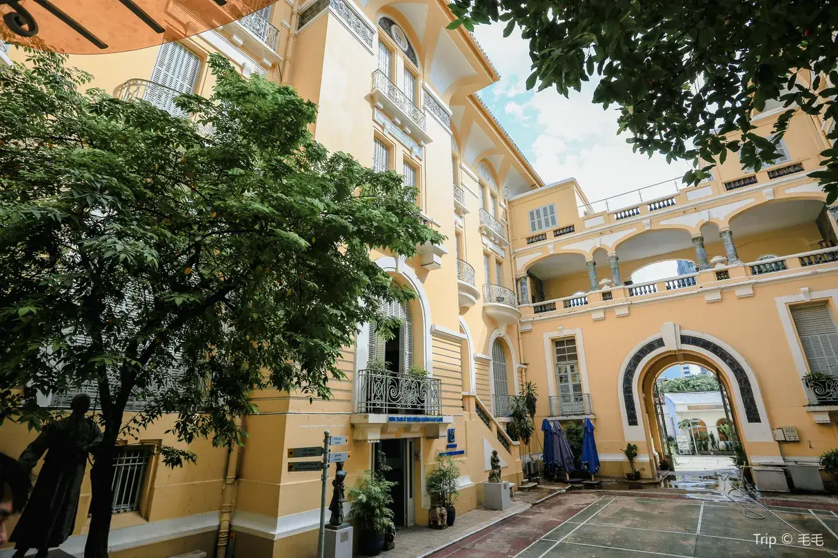 2_胡志明市美術館