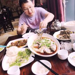 老革命饭店(白云源路店) User Photo