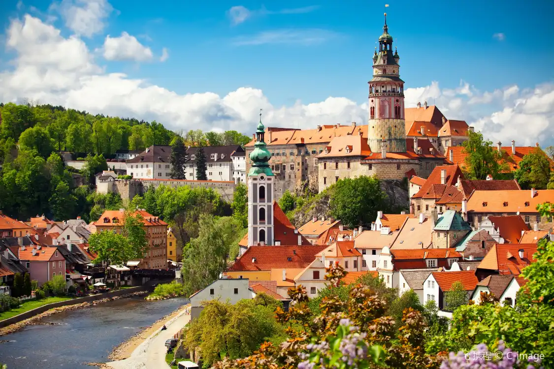 Hotels near Church of St. Vitus