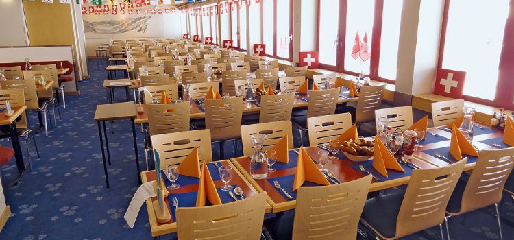 Crystal Restaurant