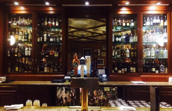 Bar American