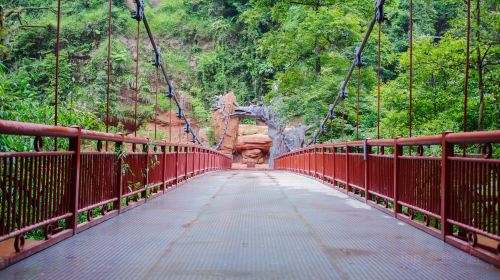 四洞溝風景区