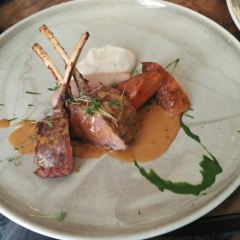 Apotek kitchen +bar 여행 사진