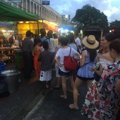 Chang Phueak Pork Leg Rice User Photo