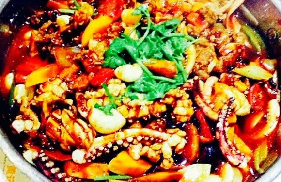 黃記煌三汁燜鍋(通程店)