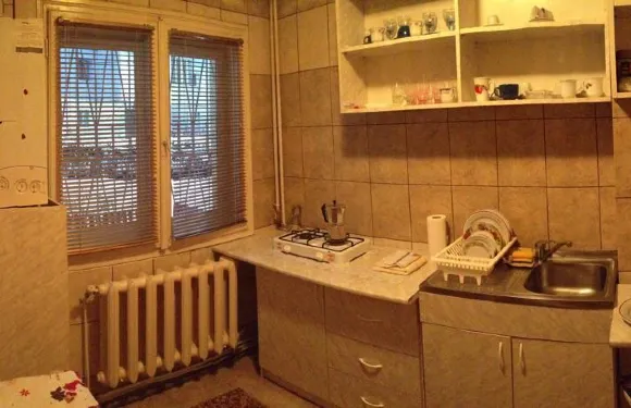 斯勒尼克摩爾多瓦公寓