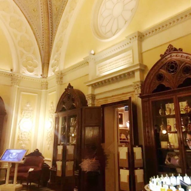 Officina Profumo Farmaceutica di Santa Maria Novella S. P. A.