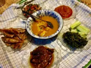 Ruma Makan Belitong Timpo Duluk