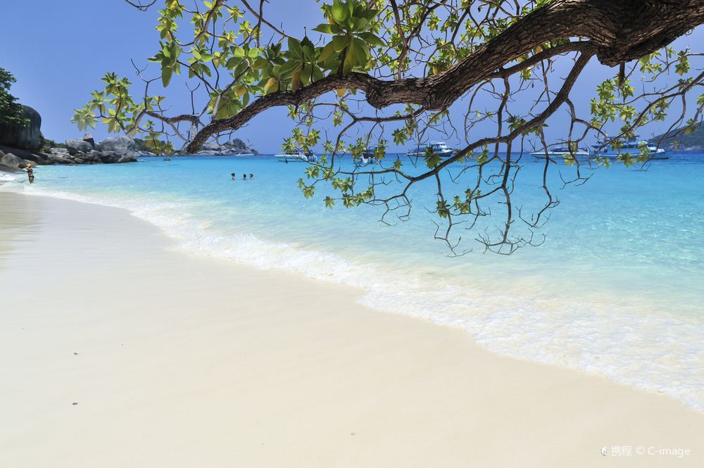 Tachai Island