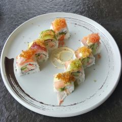 Jiang Tai WuEr (HuanQiu JinRong ZhongXin Restaurant) 여행 사진