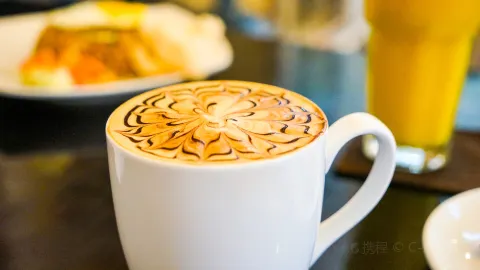 Bemo Corner Coffee Shop in Bali