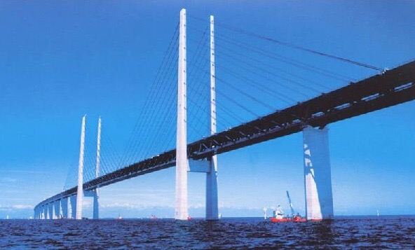 厄勒海峽大橋