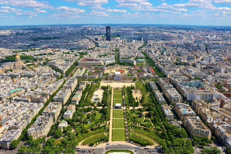 Parc du Champ de Mars