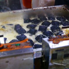 HEY HEY BLACK SMELLY TO-FU User Photo
